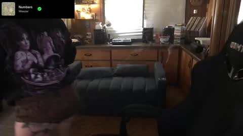 Carter online show from October 24, 2025, 1:35 am