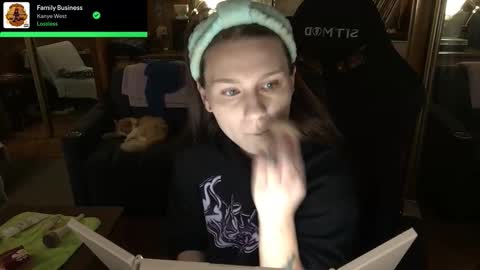 Carter online show from November 16, 2025, 2:50 am