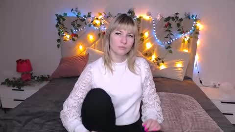 incredible_ariela online show from March 8, 2025, 11:58 am