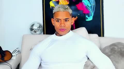 Snapshot of independent_project chatting on December 20, 2025, 3:46 am Jacobo online show from December 20, 2025, 3:46 am