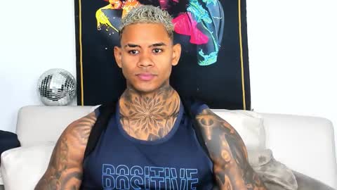 Snapshot of independent_project chatting on December 21, 2025, 7:04 am Jacobo online show from December 21, 2025, 7:04 am