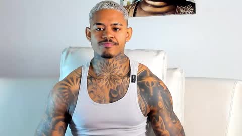 Snapshot of independent_project chatting on February 2, 2026, 4:27 pm Jacobo online show from February 2, 2026, 4:27 pm