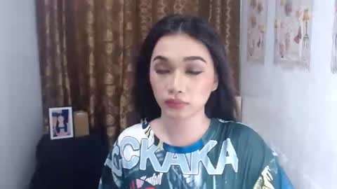 indestructabletrixie online show from January 19, 2025, 6:10 pm