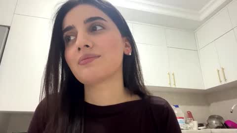 indiaholder online show from March 16, 2026, 10:19 am