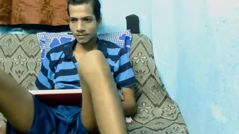 Snapshot of indian_bengali_boy chatting on September 17, 2025, 7:04 pm Suman Leo online show from September 17, 2025, 7:04 pm