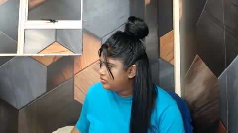 Melz online show from January 7, 2026, 6:49 am