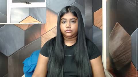 Melz online show from January 12, 2026, 6:40 am