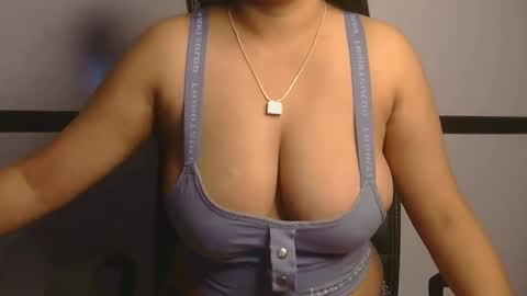 Snapshot of indian_sayesha chatting on February 16, 2026, 2:40 am indian_sayesha online show from February 16, 2026, 2:40 am