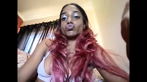 Snapshot of indian_succubus chatting on May 10, 2026, 10:09 am Perky baby online show from May 10, 2026, 10:09 am