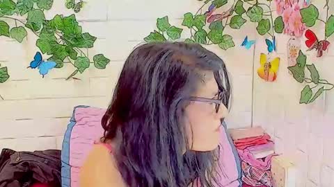 Snapshot of indianallure chatting on September 25, 2025, 6:50 am Femiez online show from September 25, 2025, 6:50 am