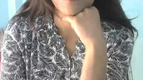 Snapshot of indiananu23 chatting on March 8, 2025, 10:43 am indiananu23 online show from March 8, 2025, 10:43 am