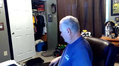 Papa online show from November 21, 2025, 8:18 pm