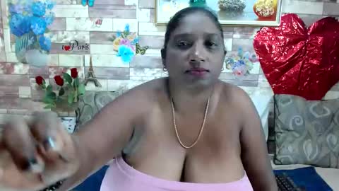 Snapshot of indianblue3 chatting on February 11, 2025, 2:35 pm tracy online show from February 11, 2025, 2:35 pm