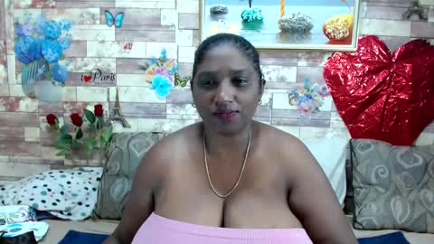 Snapshot of indianblue3 chatting on February 11, 2025, 6:11 pm tracy online show from February 11, 2025, 6:11 pm