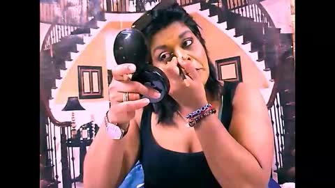 indiancherrypie online show from September 11, 2025, 6:13 am