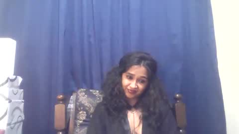 indiancutiexo online show from November 5, 2025, 10:54 pm