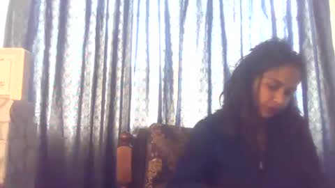 indiancutiexo online show from November 18, 2025, 9:25 am