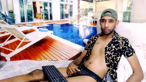 indianmagicmike69 online show from November 27, 2025, 5:26 pm