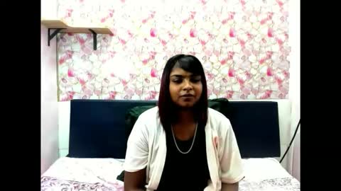 Snapshot of indianmystica694u chatting on September 30, 2025, 12:37 am indianmystica694u online show from September 30, 2025, 12:37 am
