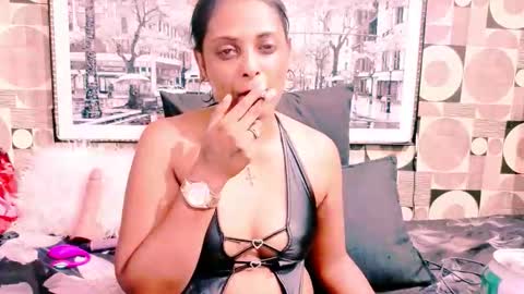 indianplaymate online show from January 14, 2026, 6:57 pm