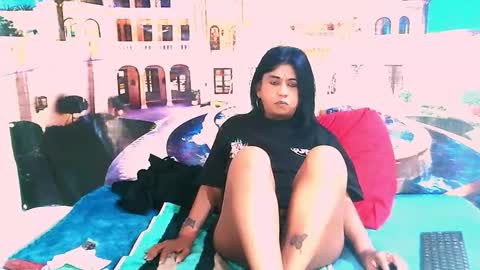 Mika online show from October 28, 2025, 6:32 pm