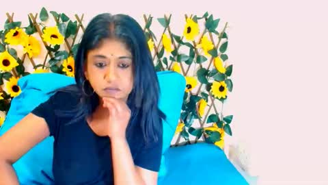 Mika online show from December 4, 2025, 5:10 pm