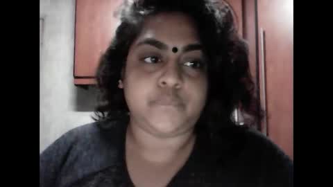 indianpooja1027 online show from November 7, 2025, 8:42 pm