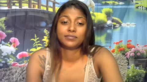 Snapshot of indianqtpie6 chatting on July 8, 2026, 6:12 pm indianqtpie6 online show from July 8, 2026, 6:12 pm