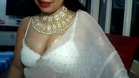 Radha online show from November 30, 2025, 8:13 pm