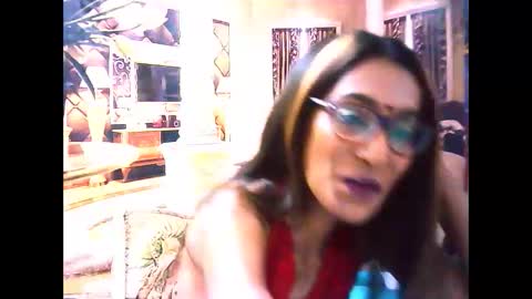 indianrebel4u2luv online show from October 24, 2025, 5:48 am