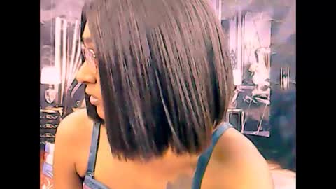 indianrebel4u2luv online show from December 15, 2025, 5:12 am