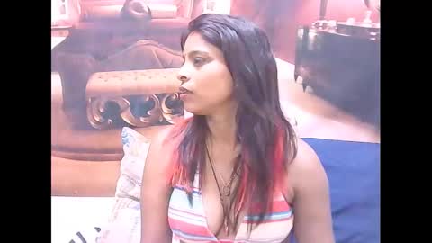 Snapshot of indiansexyass4u2luv chatting on February 18, 2025, 9:54 am indiansexyass4u2luv online show from February 18, 2025, 9:54 am