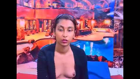 indiansexybutt4u2luv online show from March 26, 2026, 5:46 am