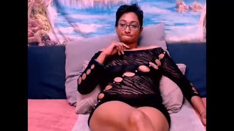 Snapshot of indianspicy69 chatting on December 2, 2024, 9:39 pm Shreya online show from December 2, 2024, 9:39 pm