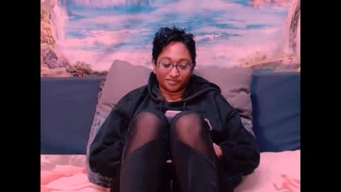 Snapshot of indianspicy69 chatting on December 14, 2024, 2:45 am Shreya online show from December 14, 2024, 2:45 am