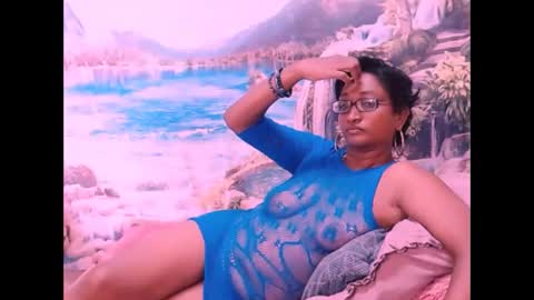 Snapshot of indianspicy69 chatting on February 13, 2025, 9:09 am Shreya online show from February 13, 2025, 9:09 am