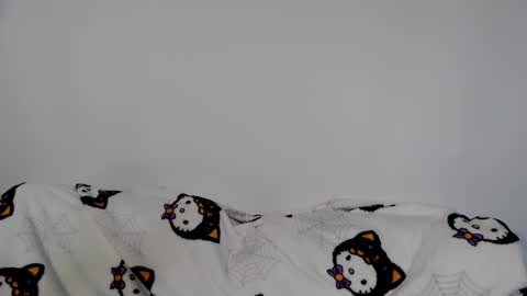 Snapshot of indigoelle chatting on September 29, 2025, 6:46 pm Indigo Elle online show from September 29, 2025, 6:46 pm