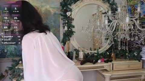 Indra. I like it if you call me Indie online show from December 20, 2024, 5:40 pm