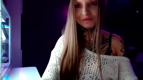 InesDesire online show from February 13, 2025, 7:10 pm