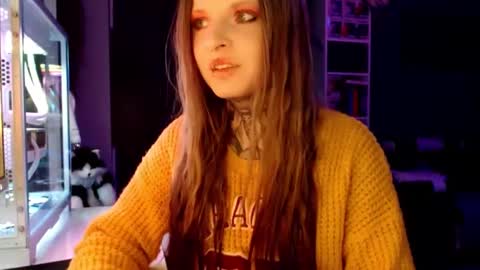 InesDesire online show from February 25, 2025, 4:31 pm