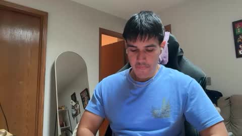 Lucas online show from December 17, 2025, 7:09 pm