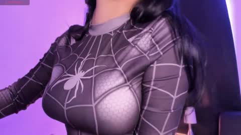 InfernalKiss online show from November 14, 2025, 1:59 am