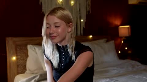 Alexa..  Inst     Fansly infinitysoul  online show from February 15, 2026, 12:47 pm