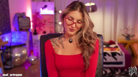 Snapshot of informal_ chatting on October 17, 2025, 8:55 pm MAL --- online show from October 17, 2025, 8:55 pm