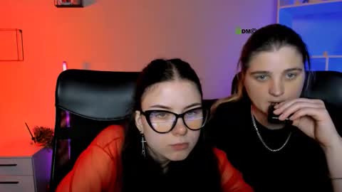 inga_gree online show from December 14, 2025, 8:13 pm