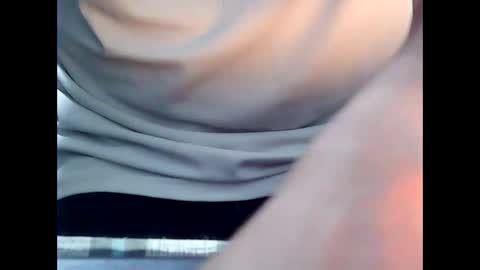 Snapshot of ingloriousuncut chatting on September 13, 2025, 10:53 pm Inglorious Hairy Uncut online show from September 13, 2025, 10:53 pm