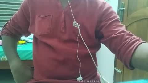 Snapshot of ingloriousuncut chatting on November 29, 2025, 1:14 pm Inglorious Hairy Uncut online show from November 29, 2025, 1:14 pm