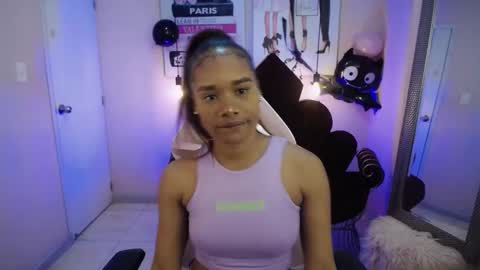 ingrid03_taffur online show from November 7, 2025, 7:47 pm