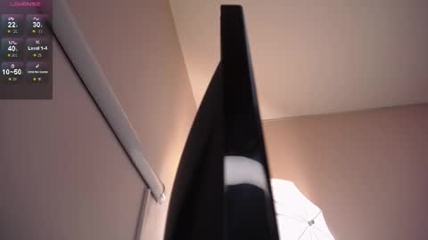 ingrid03_taffur online show from December 2, 2025, 8:48 pm