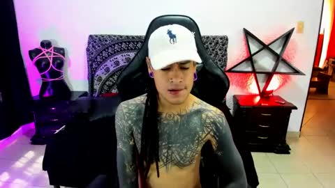 Dani  online show from February 1, 2025, 3:39 pm